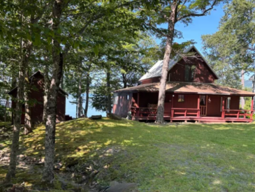 maine cabin