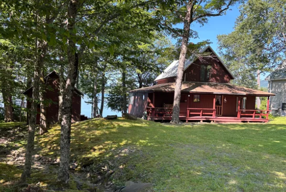 maine cabin