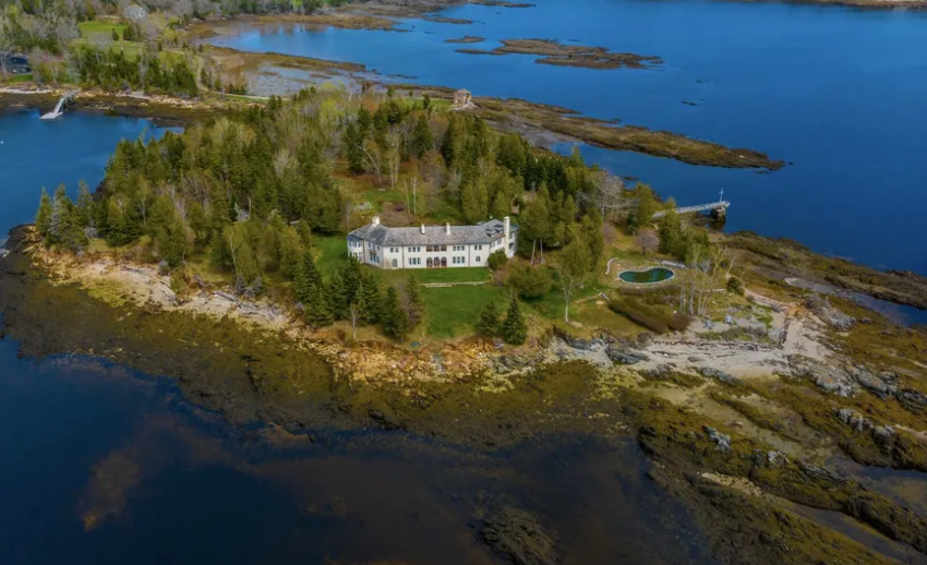 island maine estate