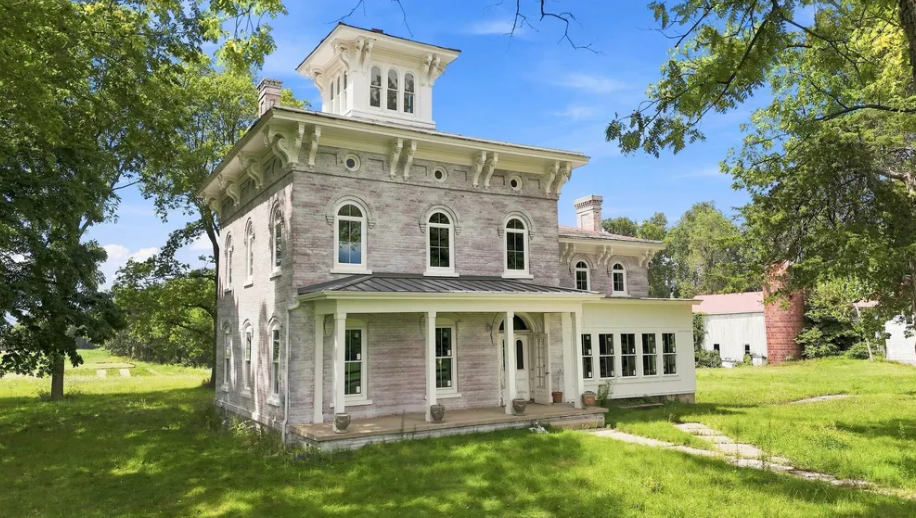 indiana farmhouse